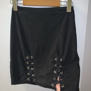 Short high rise black skirt • stretchy velvet material